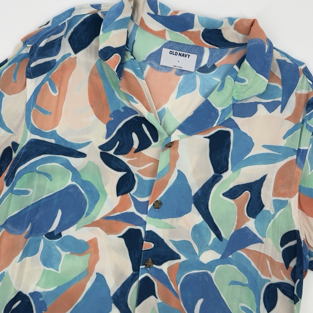 Old Navy Tropical Camp Shirt Men's‎ Large Blue Abstract Hawaiian Rayon Button Up